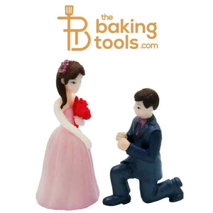 Miniature Couple Cake Topper -006 - thebakingtools.com